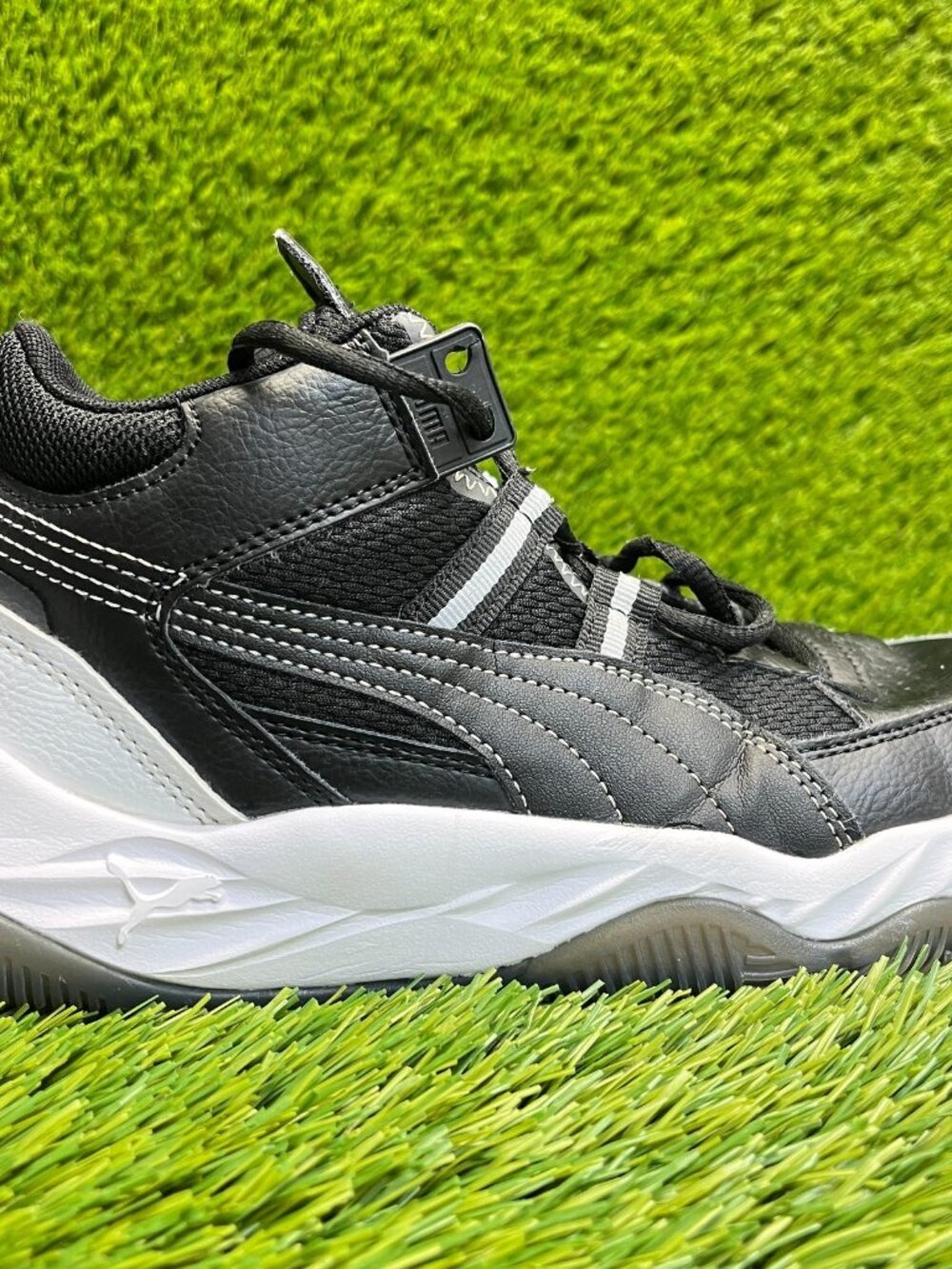 Puma Rebound Future Next Gen Boys Size 5.5Y Black‎ White Athletic Shoes Sneakers